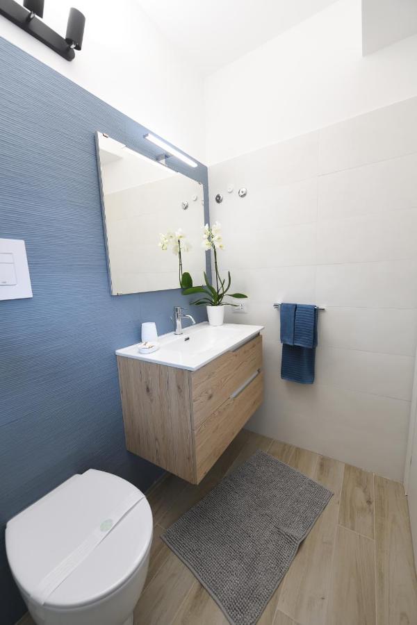 Blu In Blu Comfort Rooms Terrasini Exterior foto